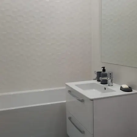 Lovely Sunrise Апартаменты *